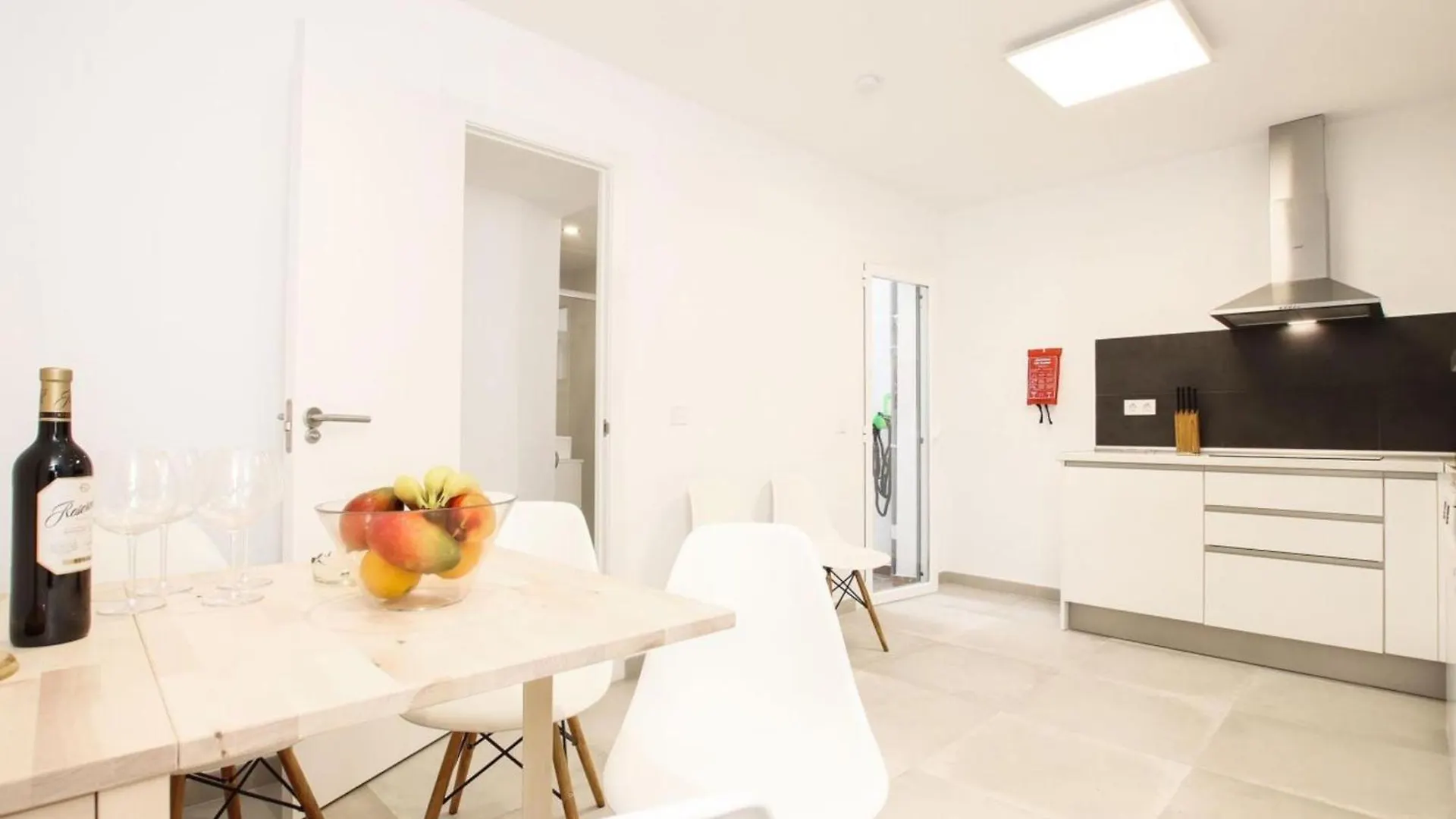 Charming Mallorca Apartment 3 Bedrooms Villa Townhouse Alnair Only 50 Meters From The Sea Great For Families Puerto Pollensa