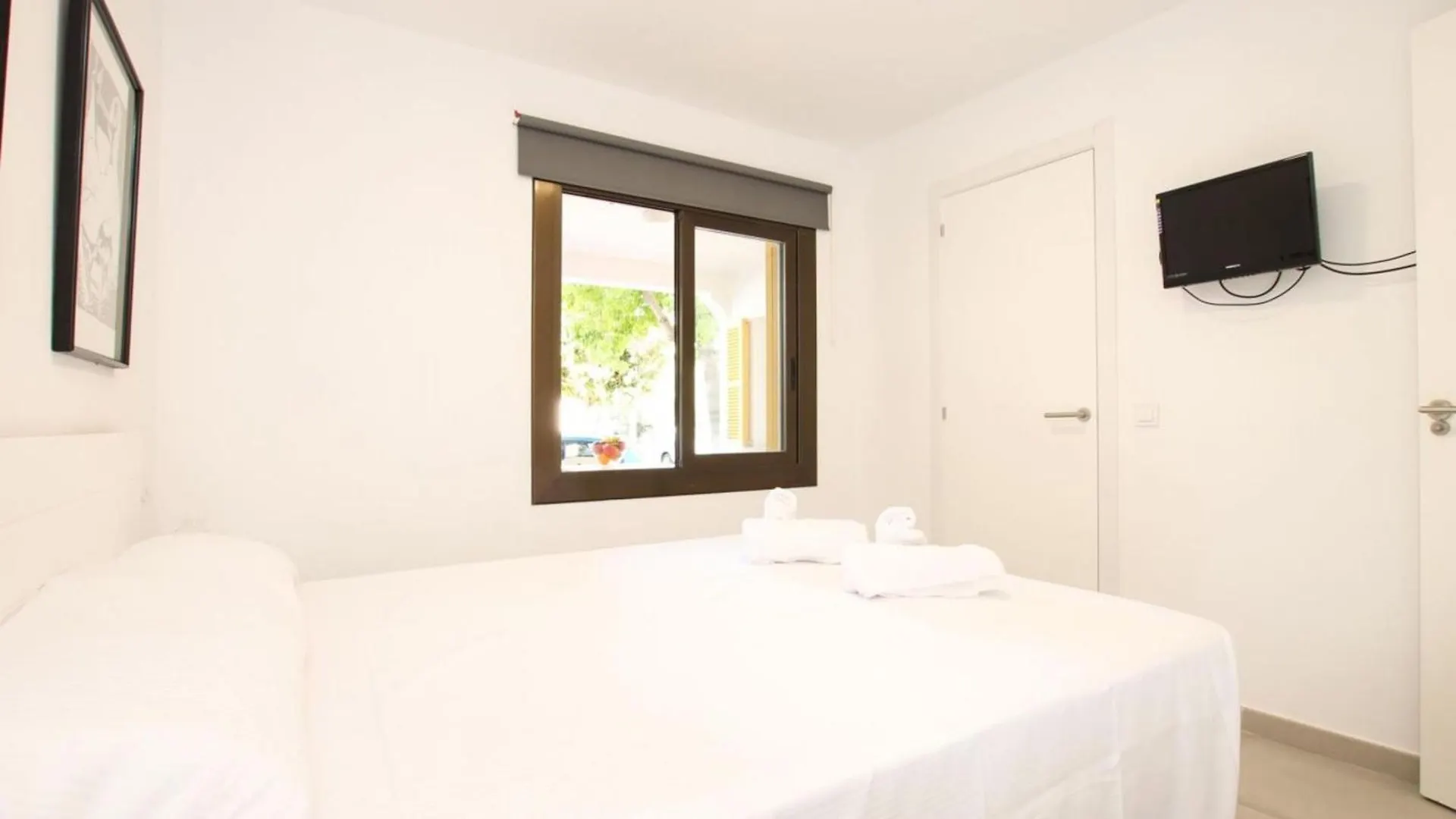 Charming Mallorca Apartment 3 Bedrooms Villa Townhouse Alnair Only 50 Meters From The Sea Great For Families Puerto Pollensa Port de Pollença